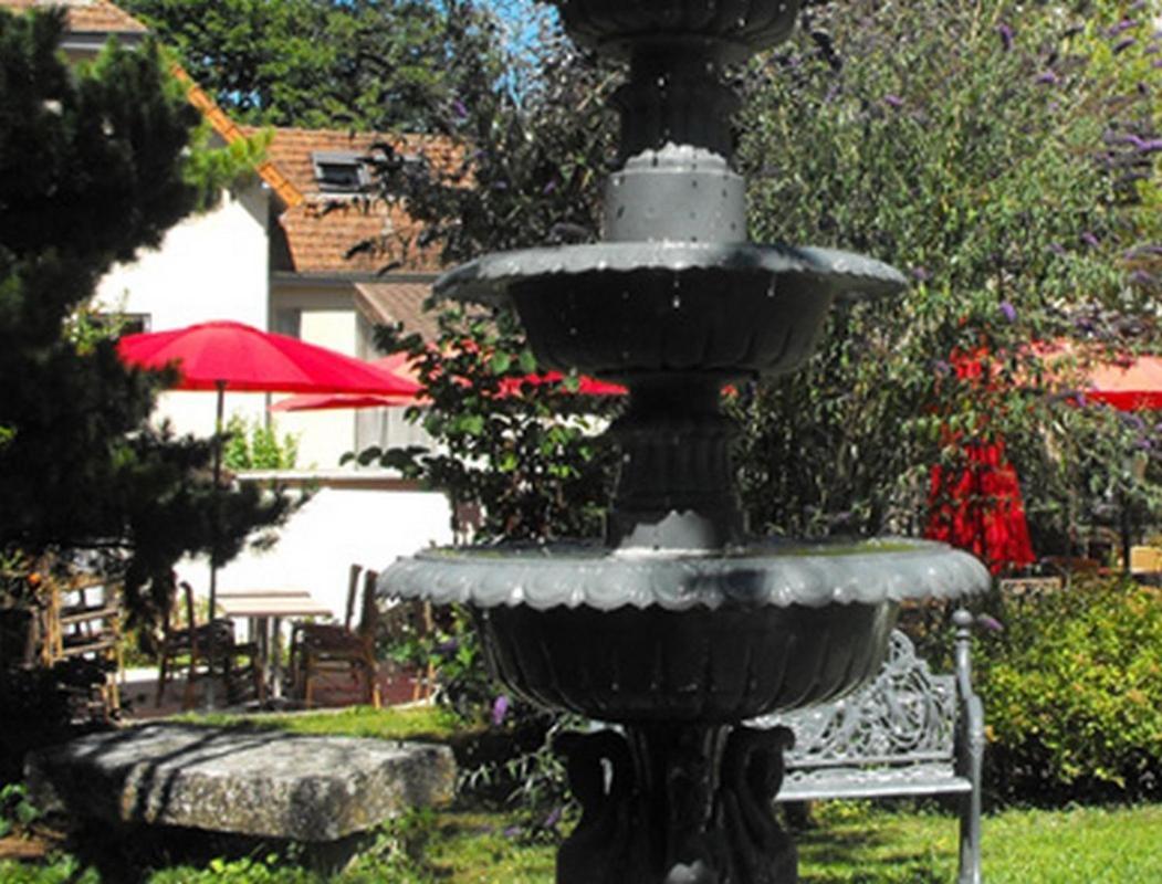 Logis Hotel Restaurant Les Capucins Avallon Esterno foto